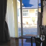 לינה וארוחת בוקר Riverside Riverstown (Louth)