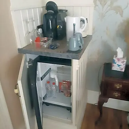 Riverside Bed & Breakfast