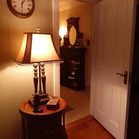 Riverside Bed & Breakfast 4*