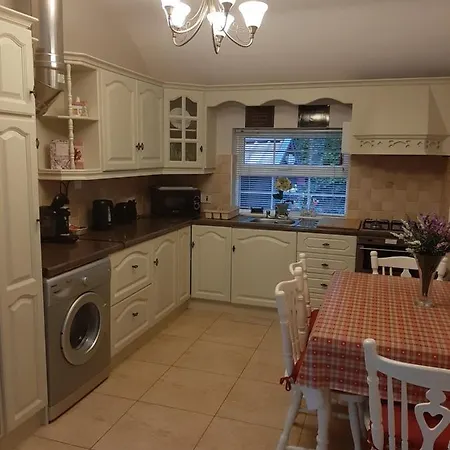 Bed & Breakfast Riverside 4*