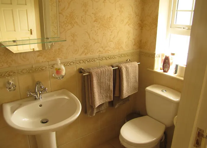 Bed & Breakfast Riverside 4*