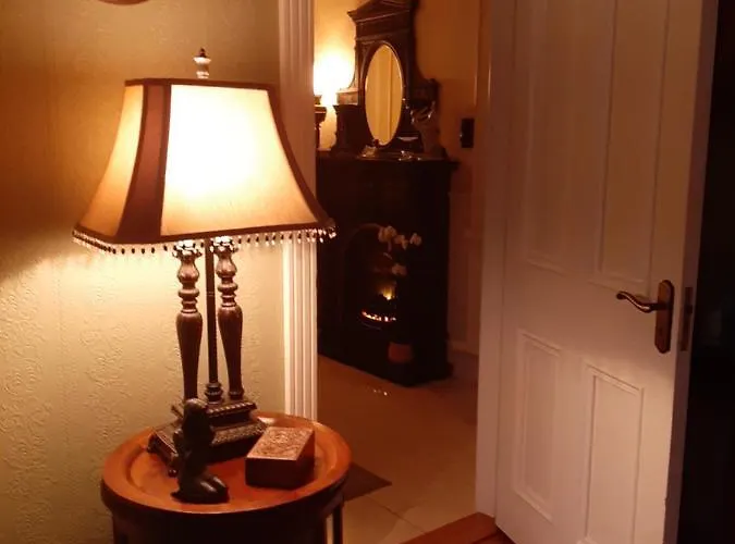 Riverside Bed & Breakfast 4*